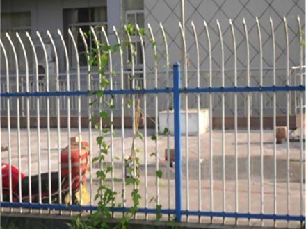 學(xué)校護(hù)欄-學(xué)校護(hù)欄生產(chǎn)廠家