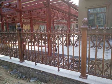 鋁藝圍欄不生銹的三大原理