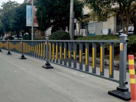 市政護欄，對于交通安全的重要性很關鍵