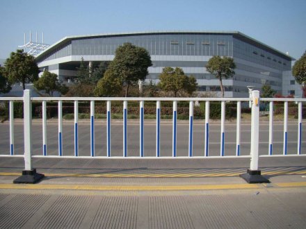  九江農村庭院鋁合金護欄如何安裝-百度推薦