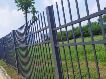  湘潭高端鋁藝大門報價-百度推薦